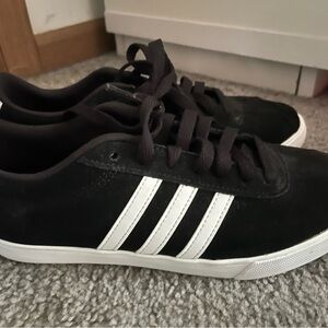 Adidas Court Sneakers